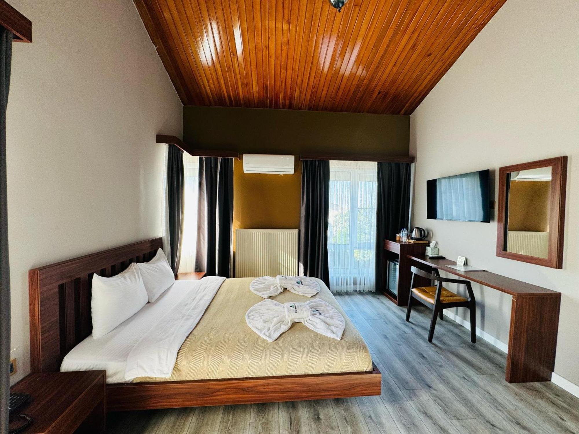 Istanbul Airport Treekos Suite Hotel Karaburun  Exterior foto