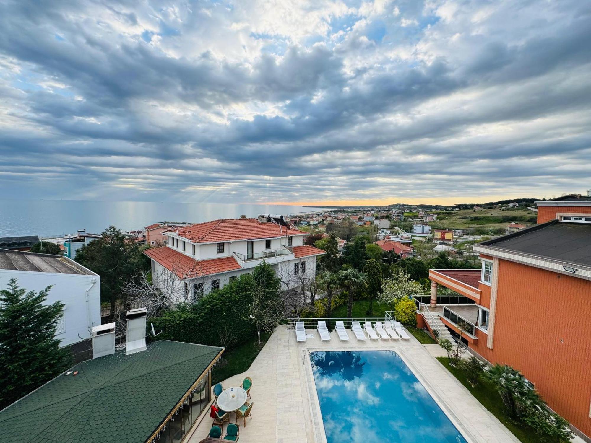 Istanbul Airport Treekos Suite Hotel Karaburun  Exterior foto